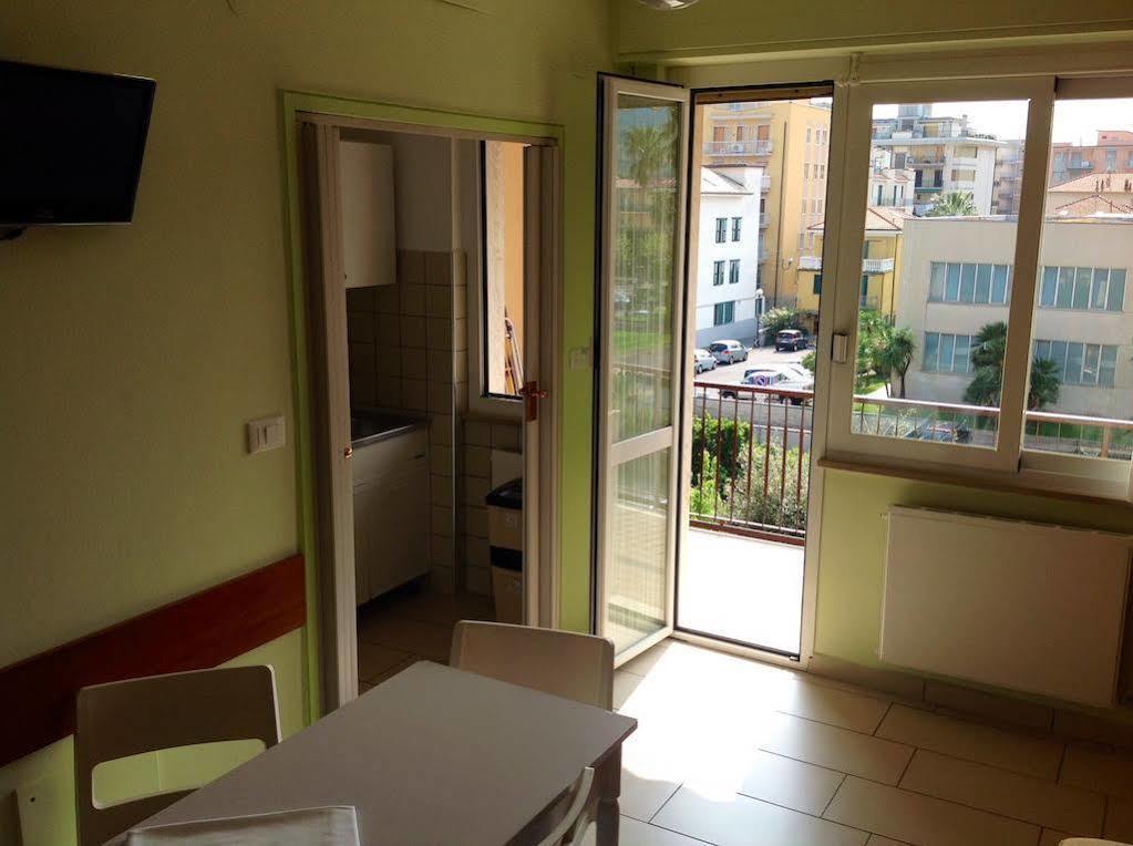 Ligure Residence Pietra Ligure Kültér fotó